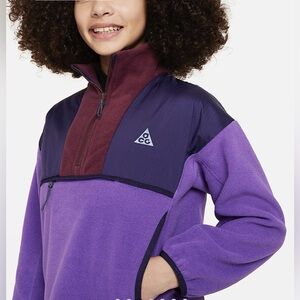 Nike ACG "Wolf Tree" Polartec 1/4-zip fleece top in purple girls size L